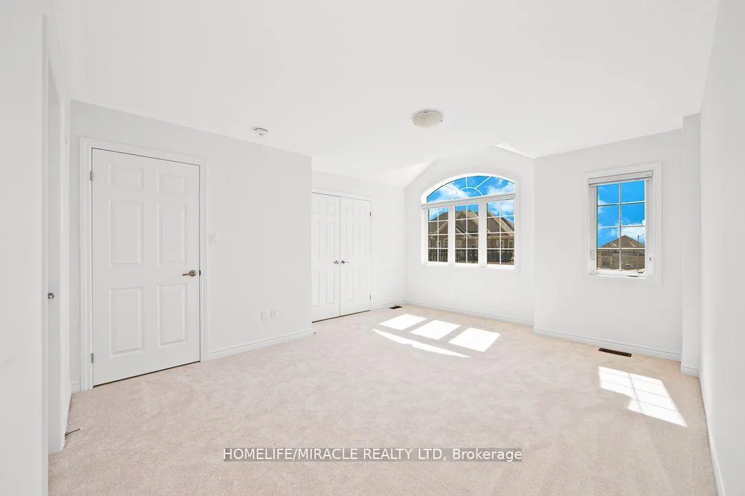 Photo 19 of 34 Flagg Avenue, Brant, Paris — HOMEH