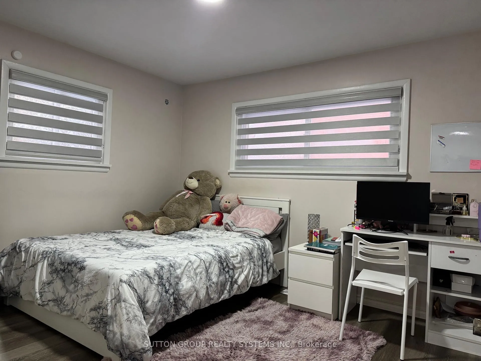 Photo 12 of 1338 Royal Drive, Peterborough, Northcrest Ward 5 — HOMEH