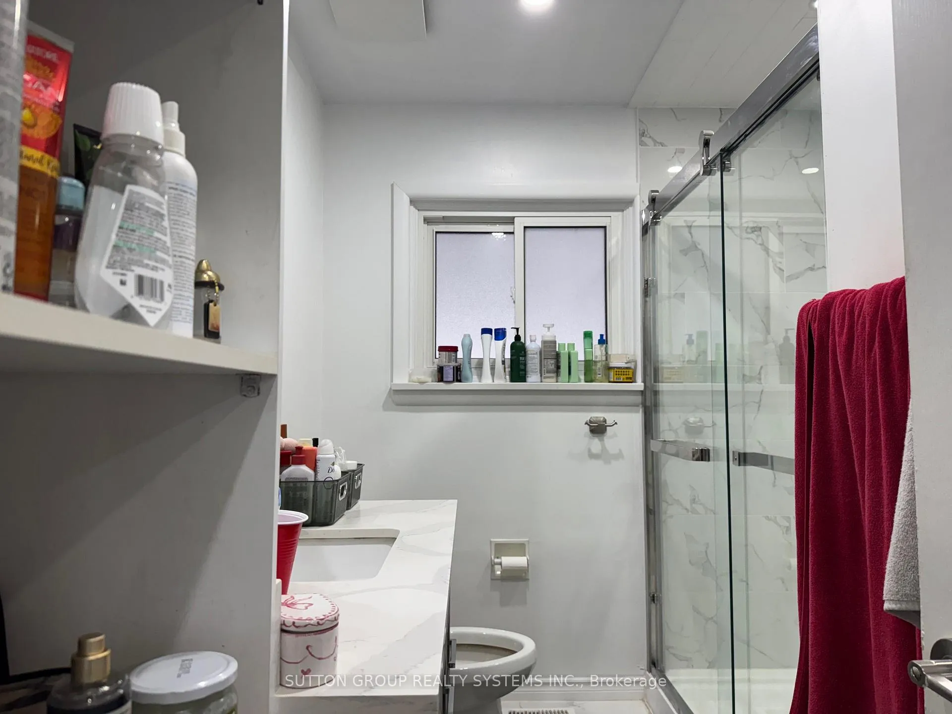 Photo 14 of 1338 Royal Drive, Peterborough, Northcrest Ward 5 — HOMEH