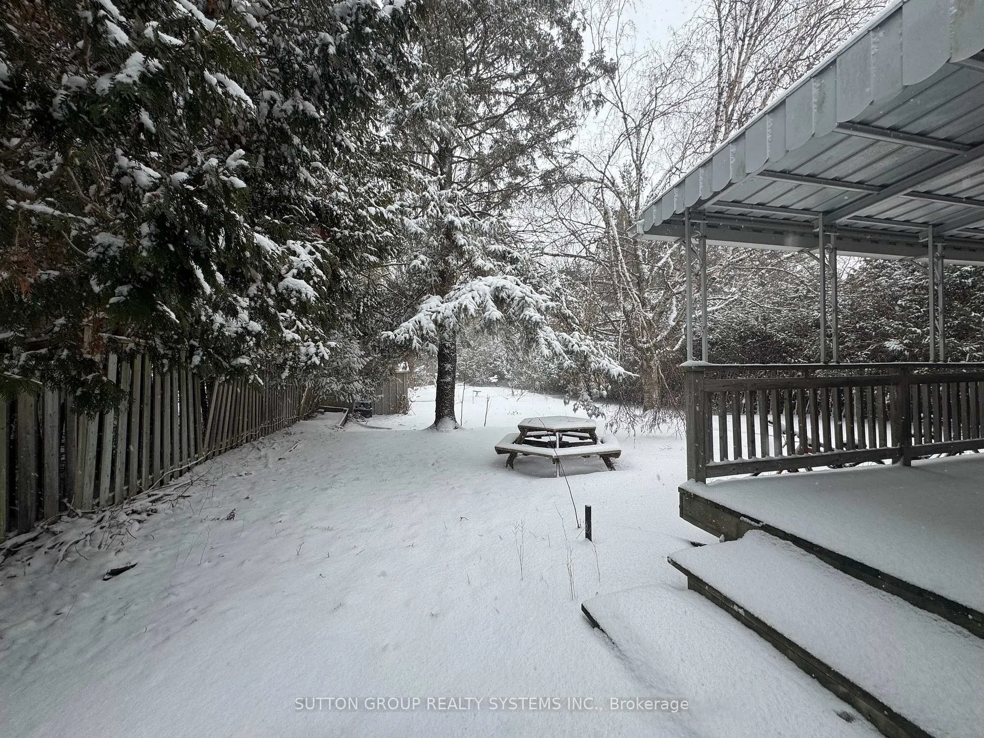 Photo 22 of 1338 Royal Drive, Peterborough, Northcrest Ward 5 — HOMEH