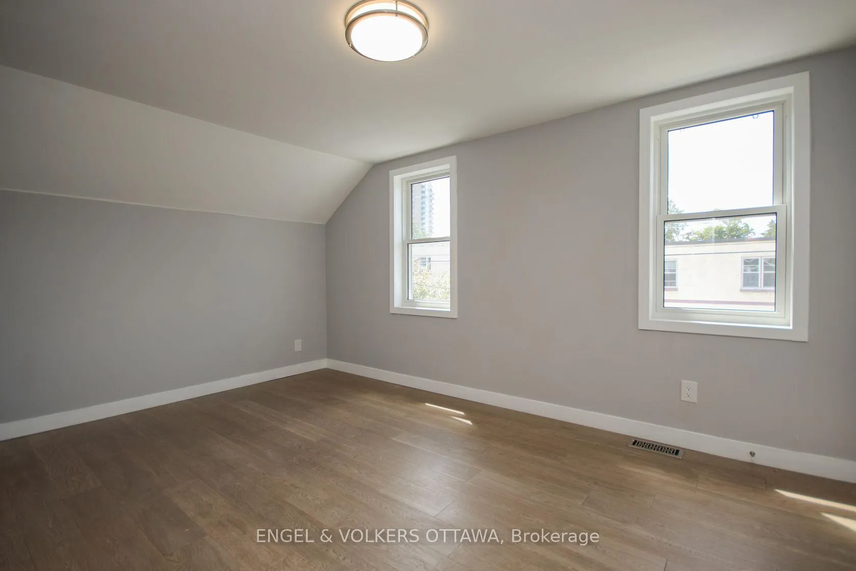 Photo 29 of Unit A, 43 St Charles Street, Ottawa, Vanier — HOMEH