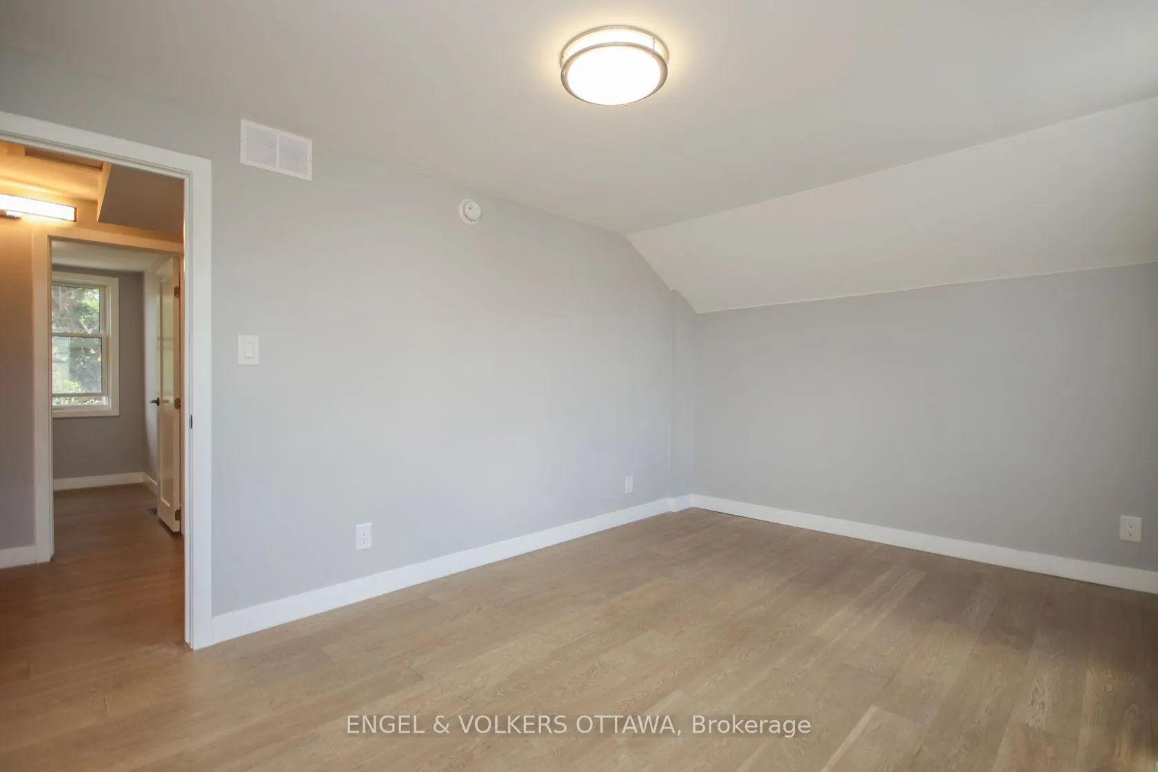 Photo 30 of Unit A, 43 St Charles Street, Ottawa, Vanier — HOMEH