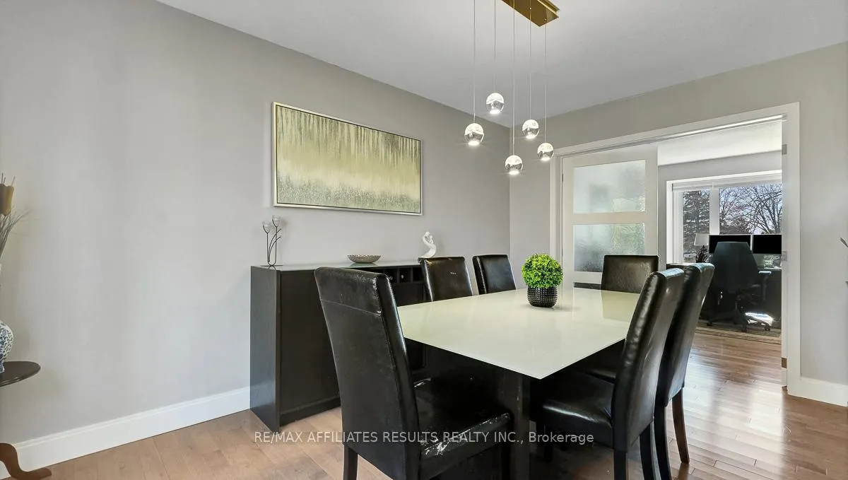 Photo 10 of 13 Redfox Place, Ottawa, Kanata - Bridlewood — HOMEH