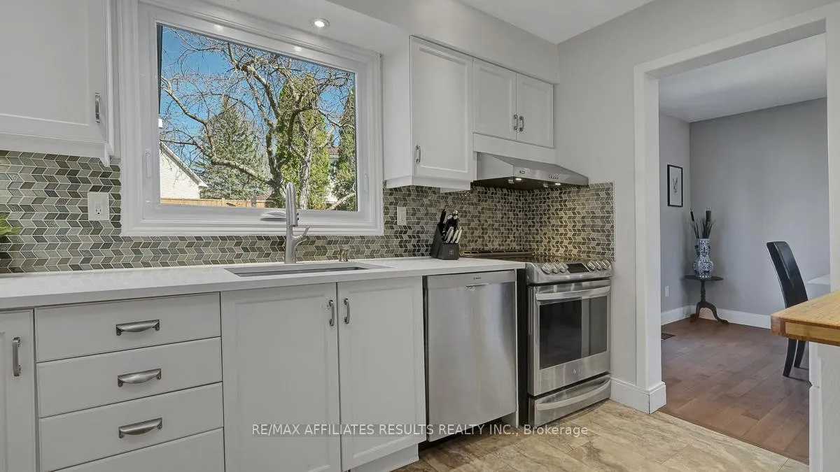 Photo 12 of 13 Redfox Place, Ottawa, Kanata - Bridlewood — HOMEH