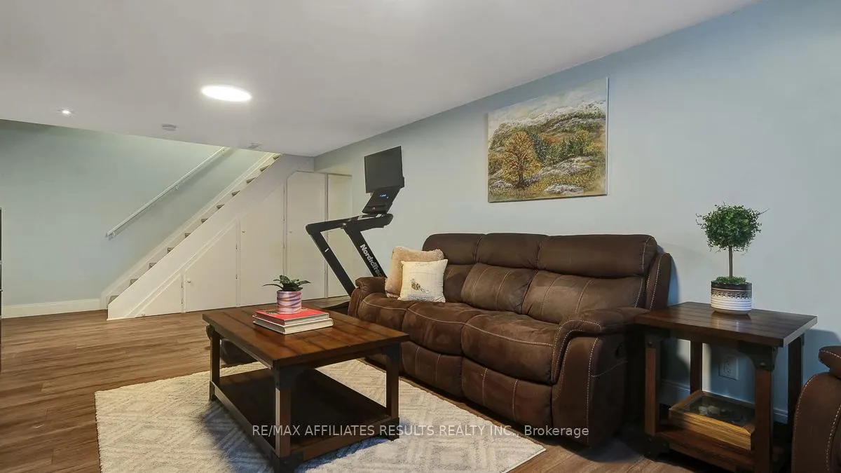 Photo 37 of 13 Redfox Place, Ottawa, Kanata - Bridlewood — HOMEH