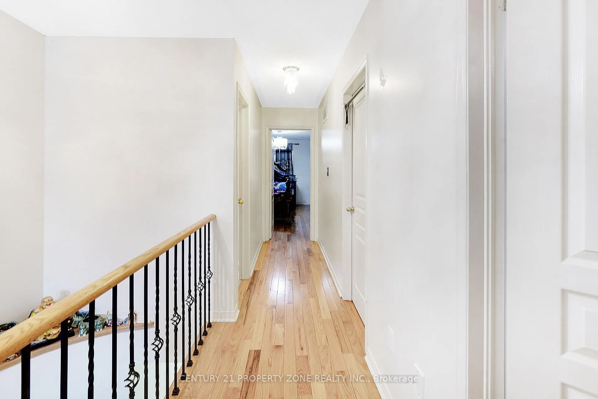 Photo 16 of 17 Riverplace Crescent, Brampton, Bram East — HOMEH