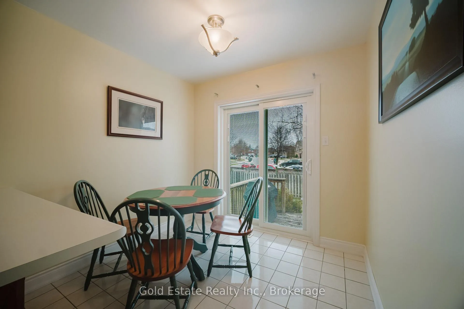 Photo 11 of 59 Royal Orchard Drive, Brampton, Brampton West — HOMEH