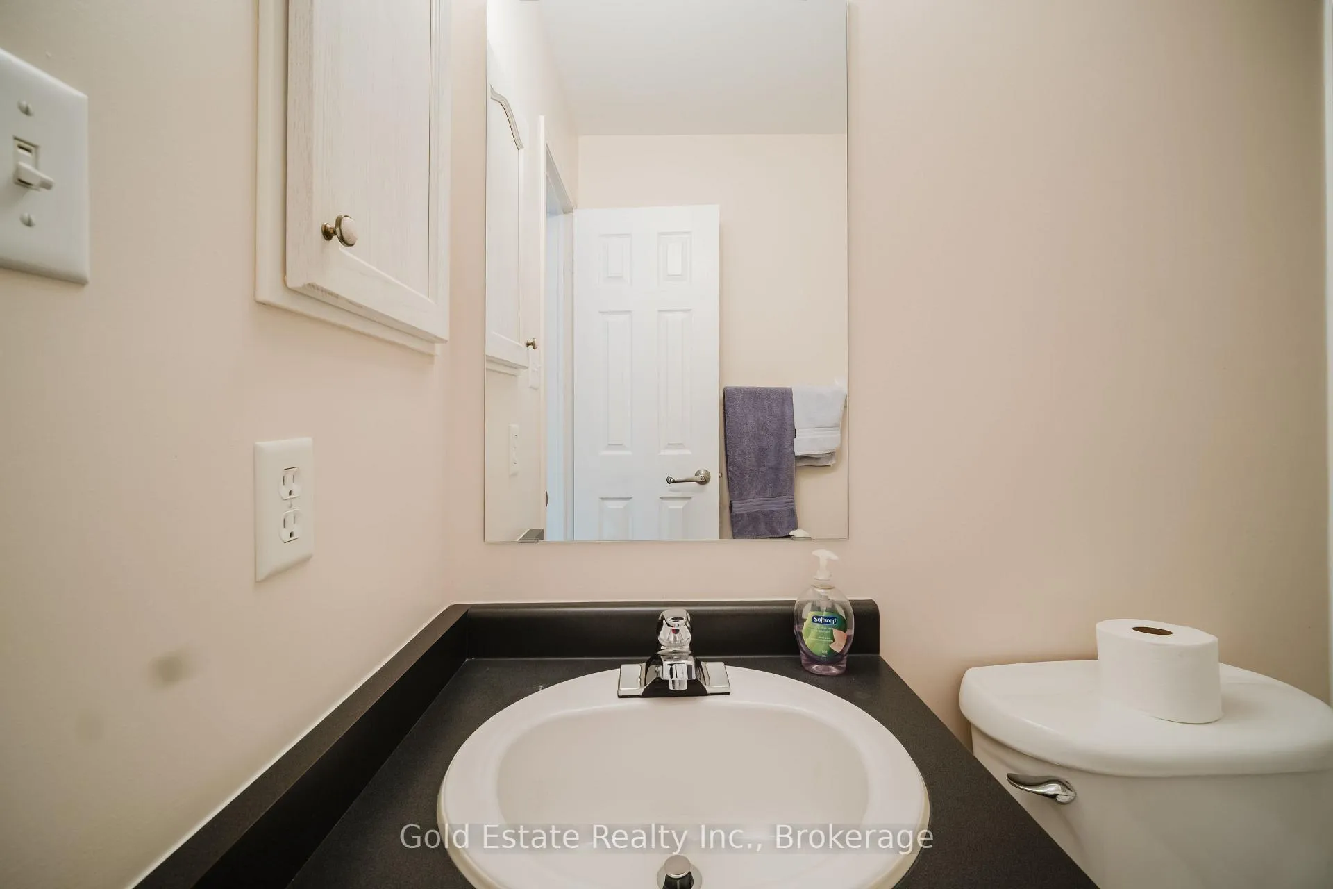 Photo 19 of 59 Royal Orchard Drive, Brampton, Brampton West — HOMEH