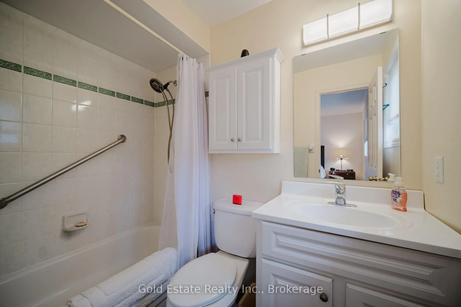 Photo 22 of 59 Royal Orchard Drive, Brampton, Brampton West — HOMEH