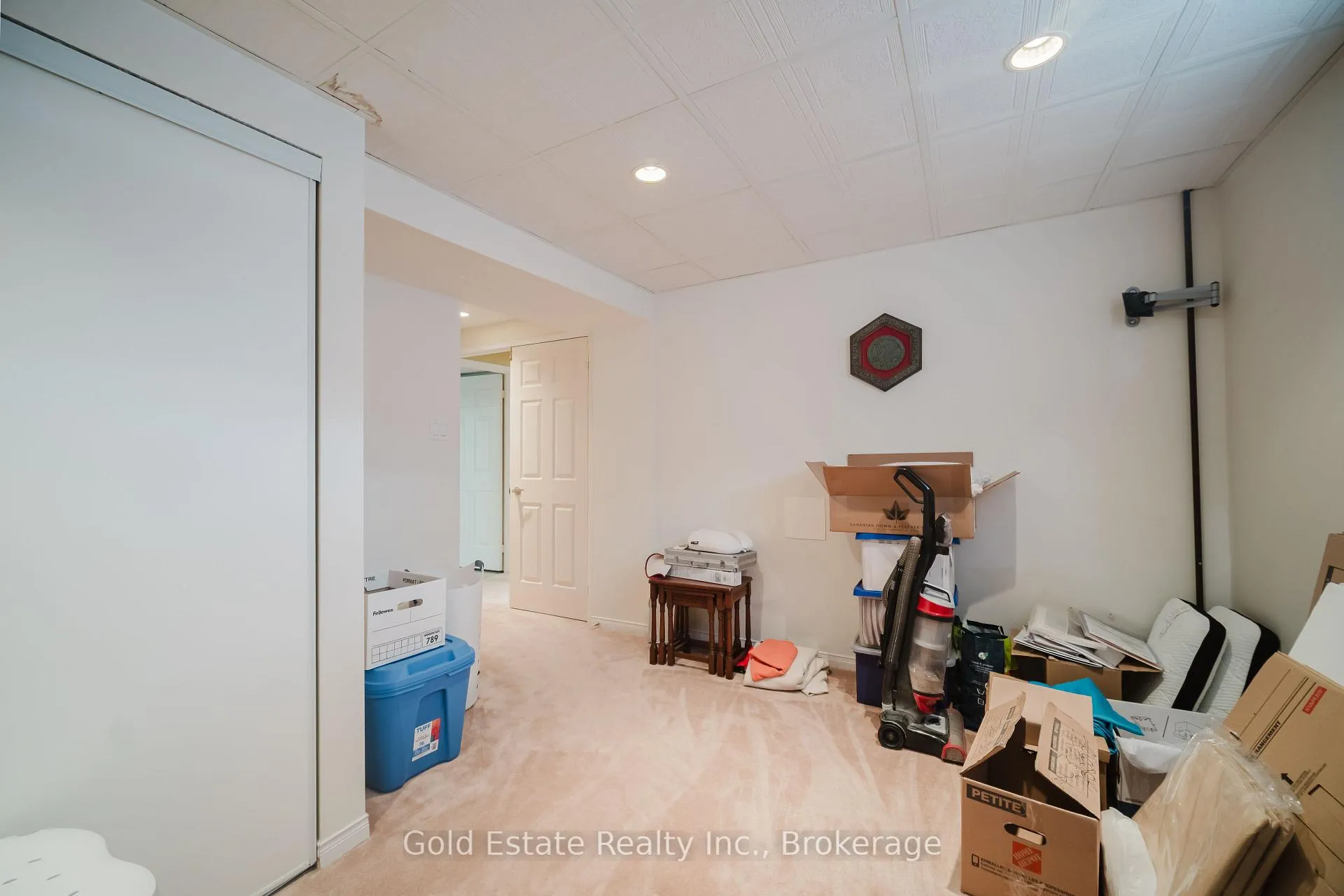 Photo 32 of 59 Royal Orchard Drive, Brampton, Brampton West — HOMEH