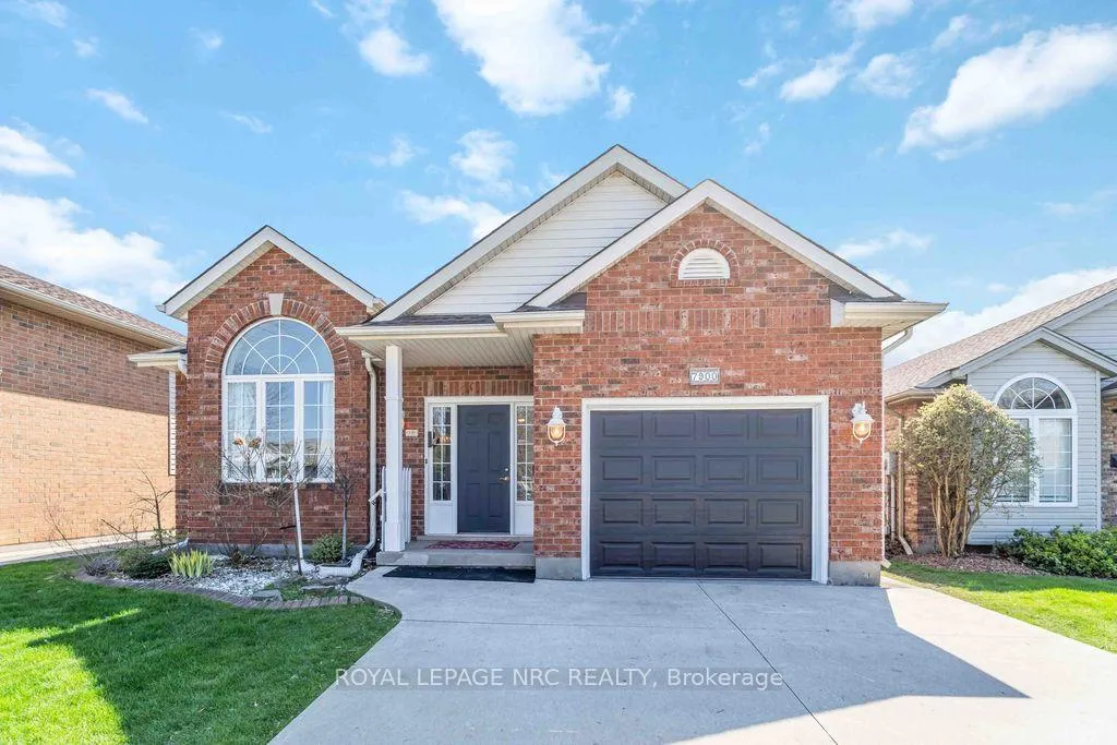 Photo 1 of 7900 Ascot Circle, Niagara Falls, Ascot — HOMEH
