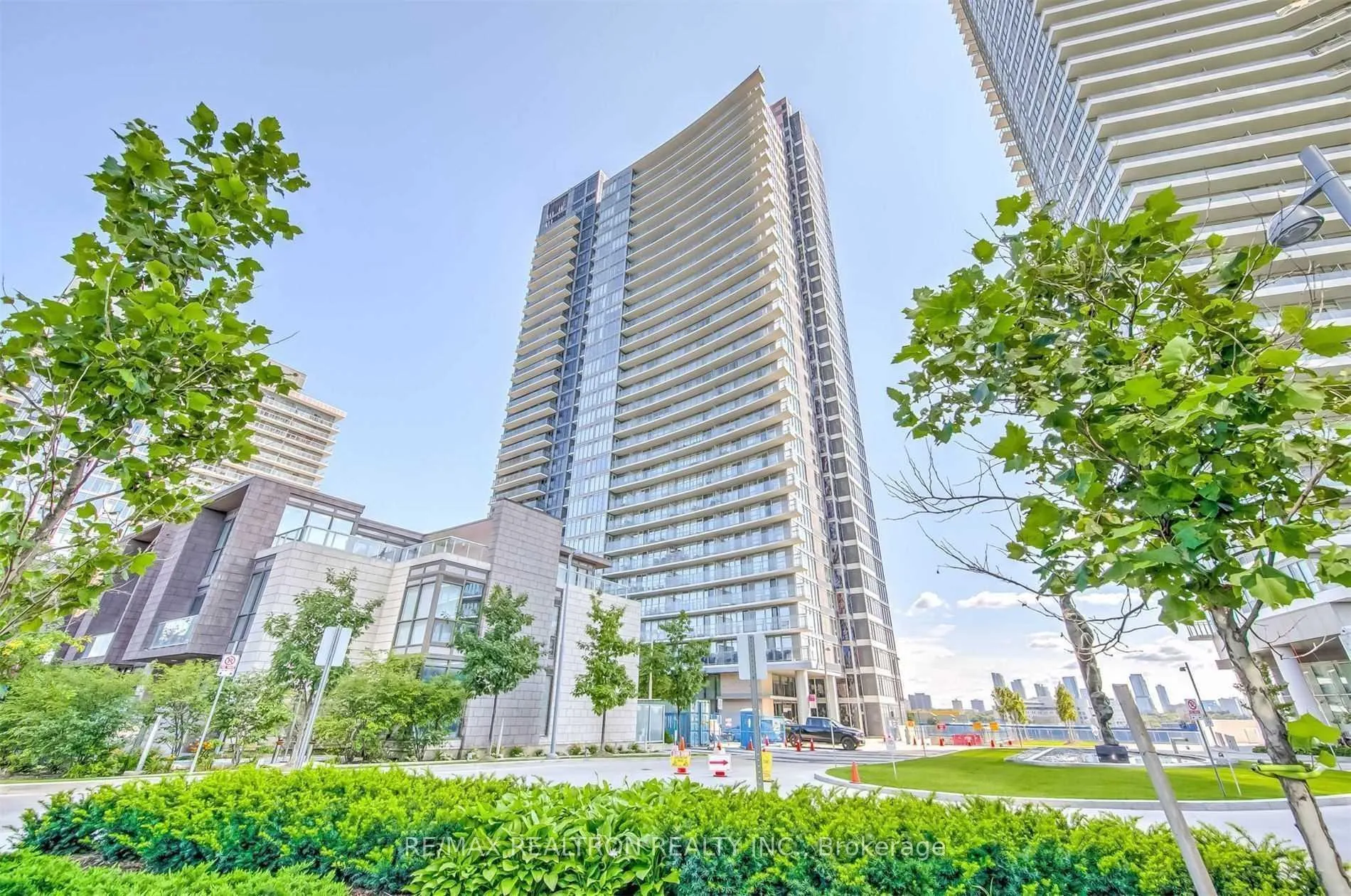 Front of Unit 1801, 121 Mcmahon Drive