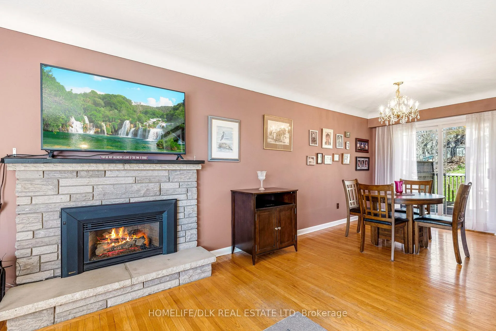 Photo 15 of 10 Oak Crescent, Brockville — HOMEH