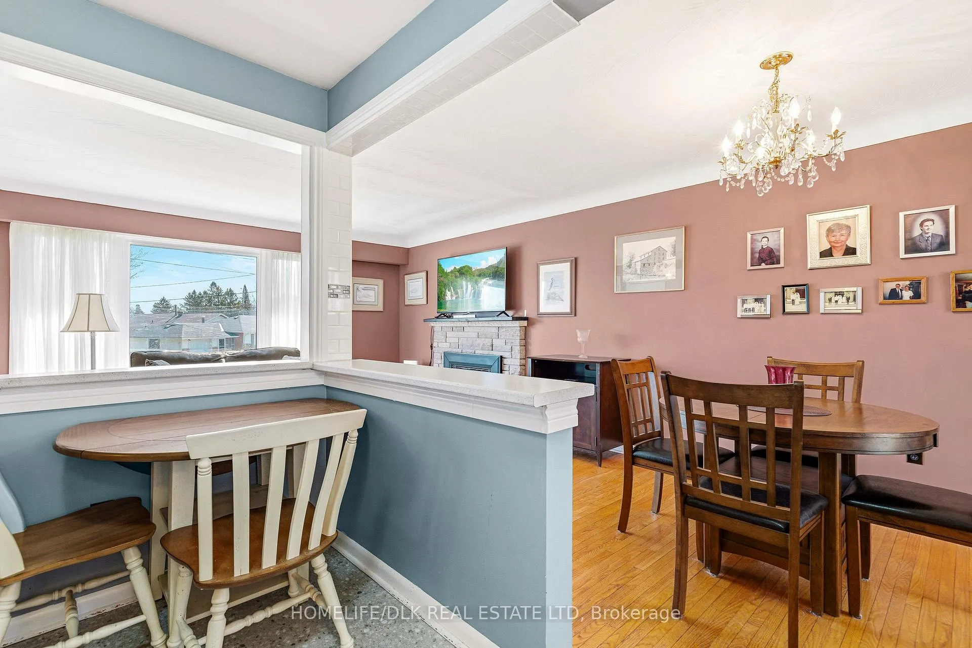 Photo 17 of 10 Oak Crescent, Brockville — HOMEH
