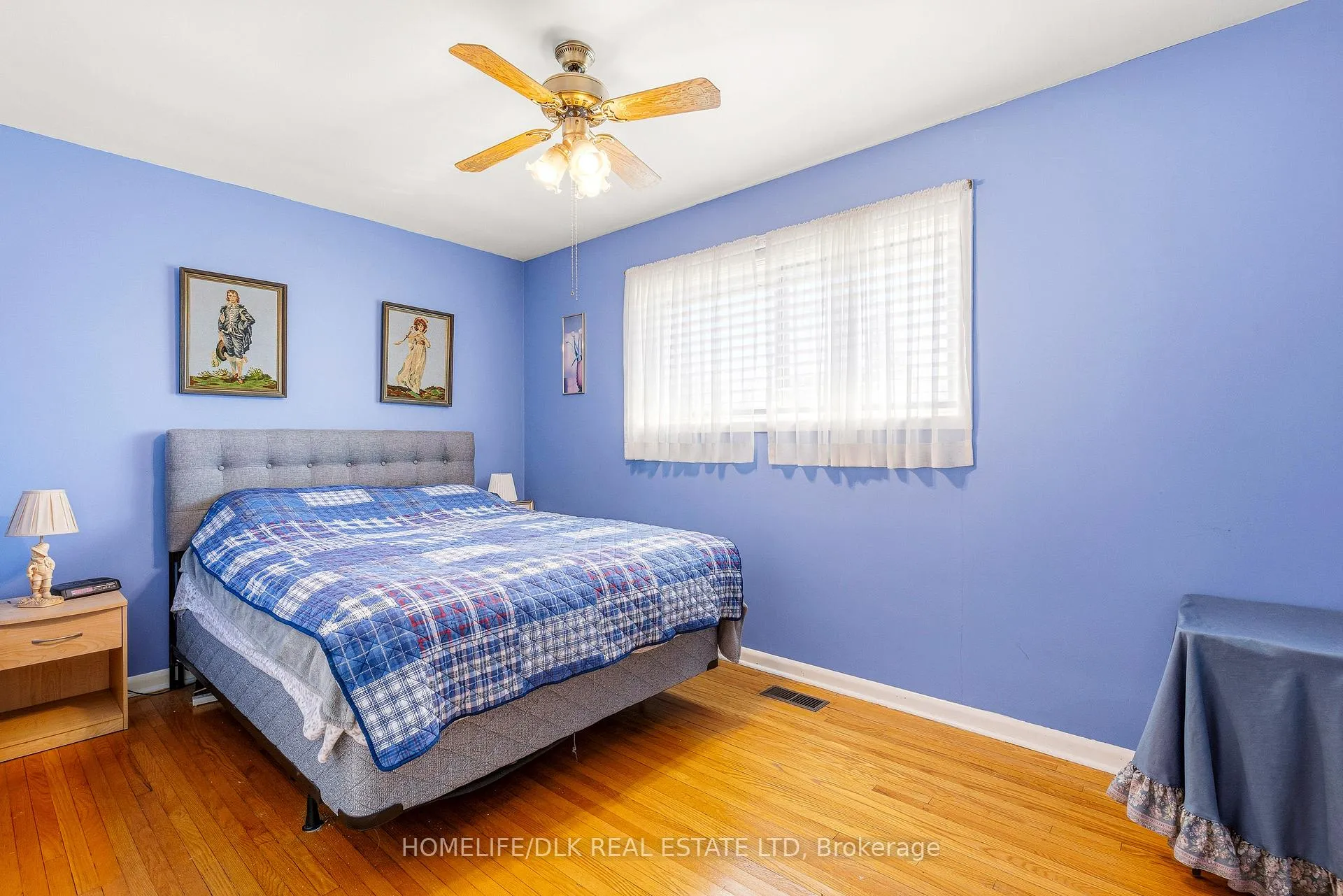 Photo 21 of 10 Oak Crescent, Brockville — HOMEH