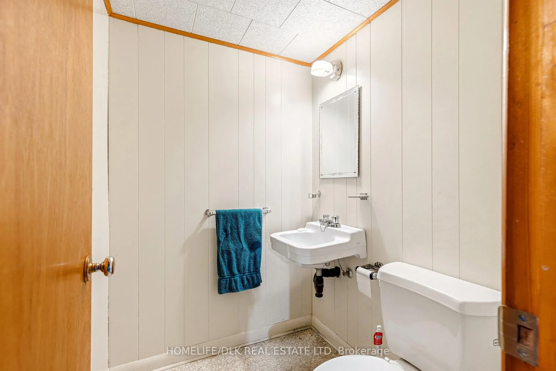 Photo 31 of 10 Oak Crescent, Brockville — HOMEH