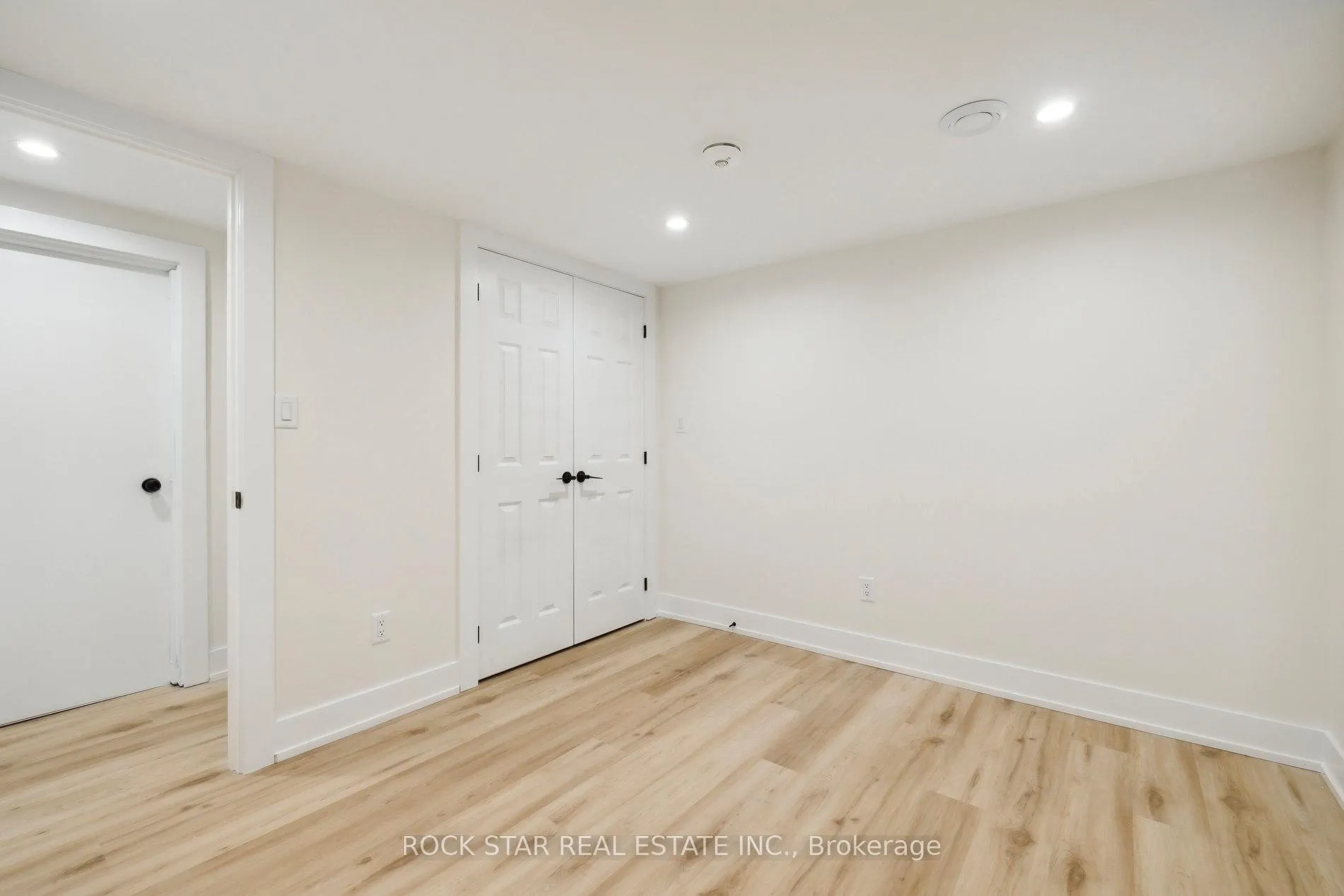 Photo 12 of Unit Lower, 87 Leaside Drive, St. Catharines, Carlton/Bunting — HOMEH