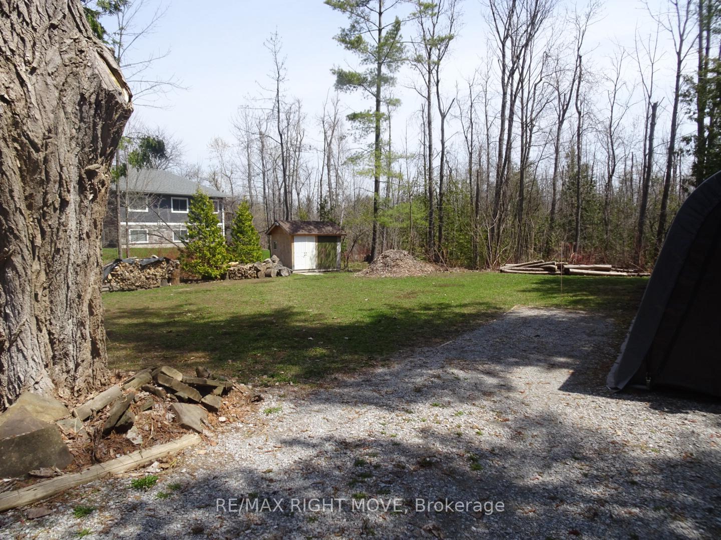 Photo 17 of 454 Bay Street, Orillia — HOMEH