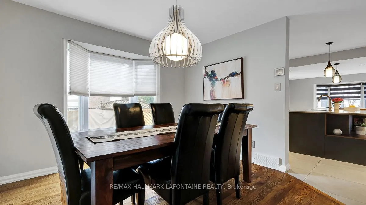 Photo 8 of 1288 Turner Crescent, Ottawa, Bilberry Creek/Queenswood Heights — HOMEH