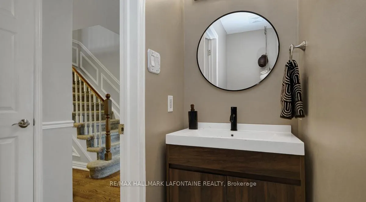 Photo 17 of 1288 Turner Crescent, Ottawa, Bilberry Creek/Queenswood Heights — HOMEH