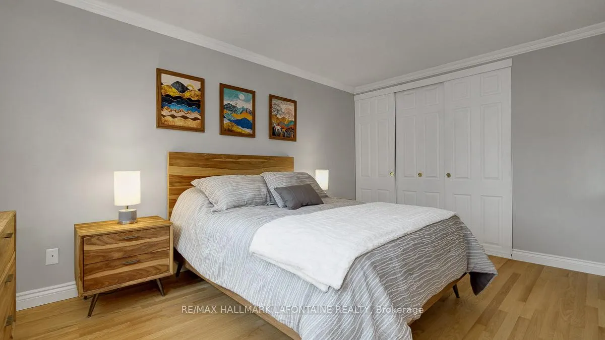 Photo 22 of 1288 Turner Crescent, Ottawa, Bilberry Creek/Queenswood Heights — HOMEH