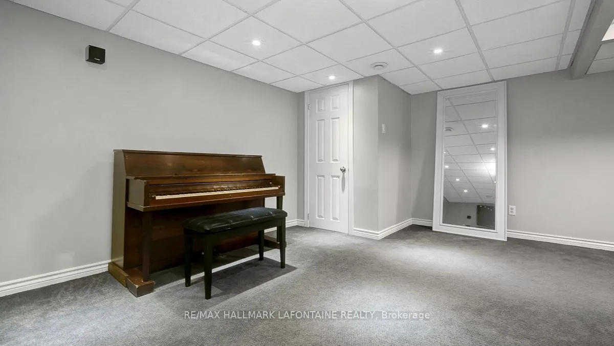 Photo 35 of 1288 Turner Crescent, Ottawa, Bilberry Creek/Queenswood Heights — HOMEH