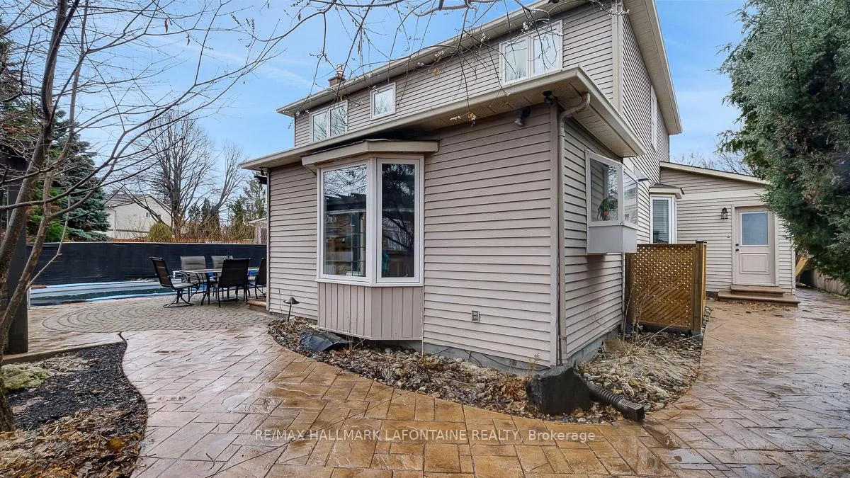 Photo 40 of 1288 Turner Crescent, Ottawa, Bilberry Creek/Queenswood Heights — HOMEH