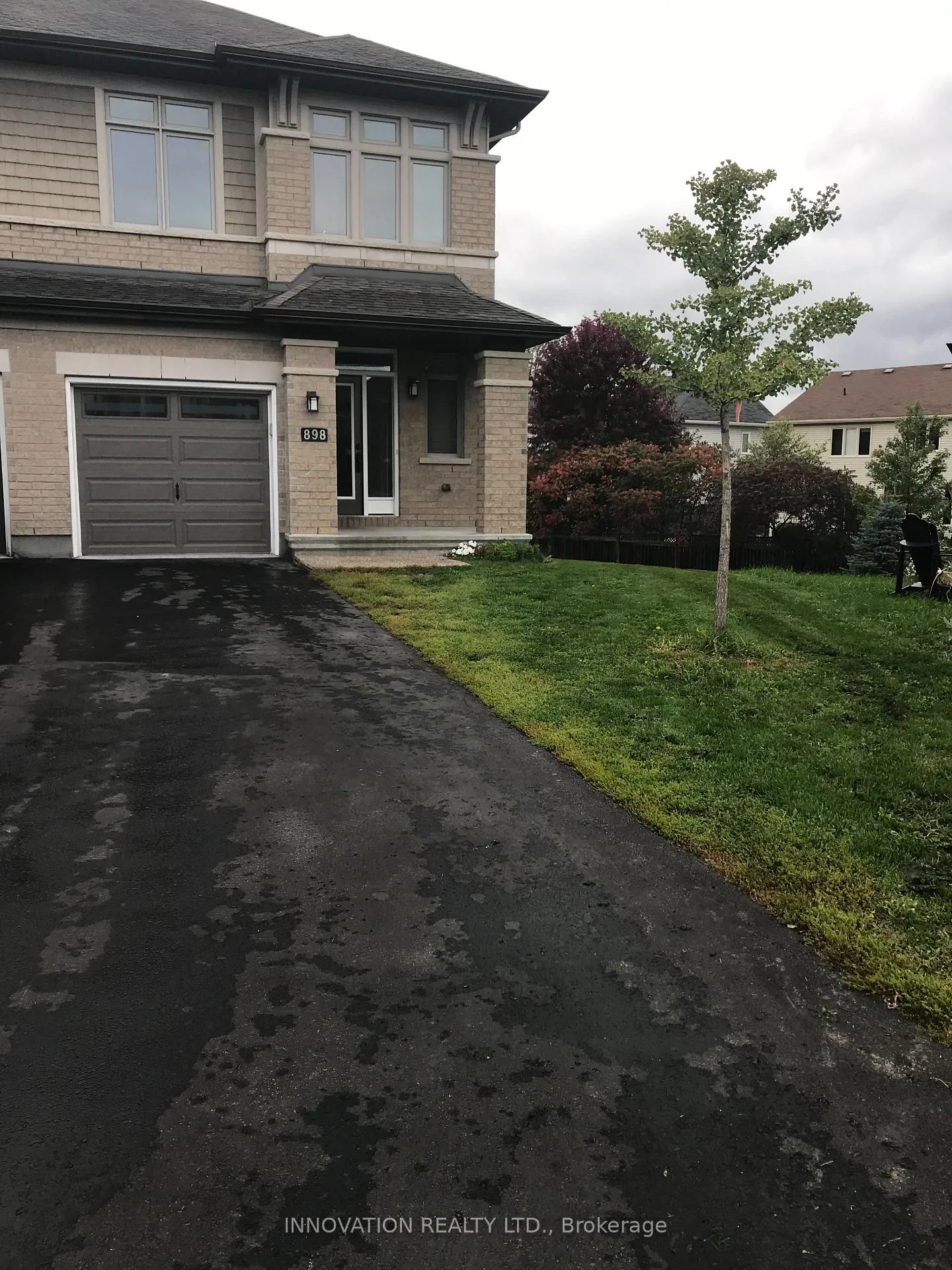 Front of 898 Fletcher Circle