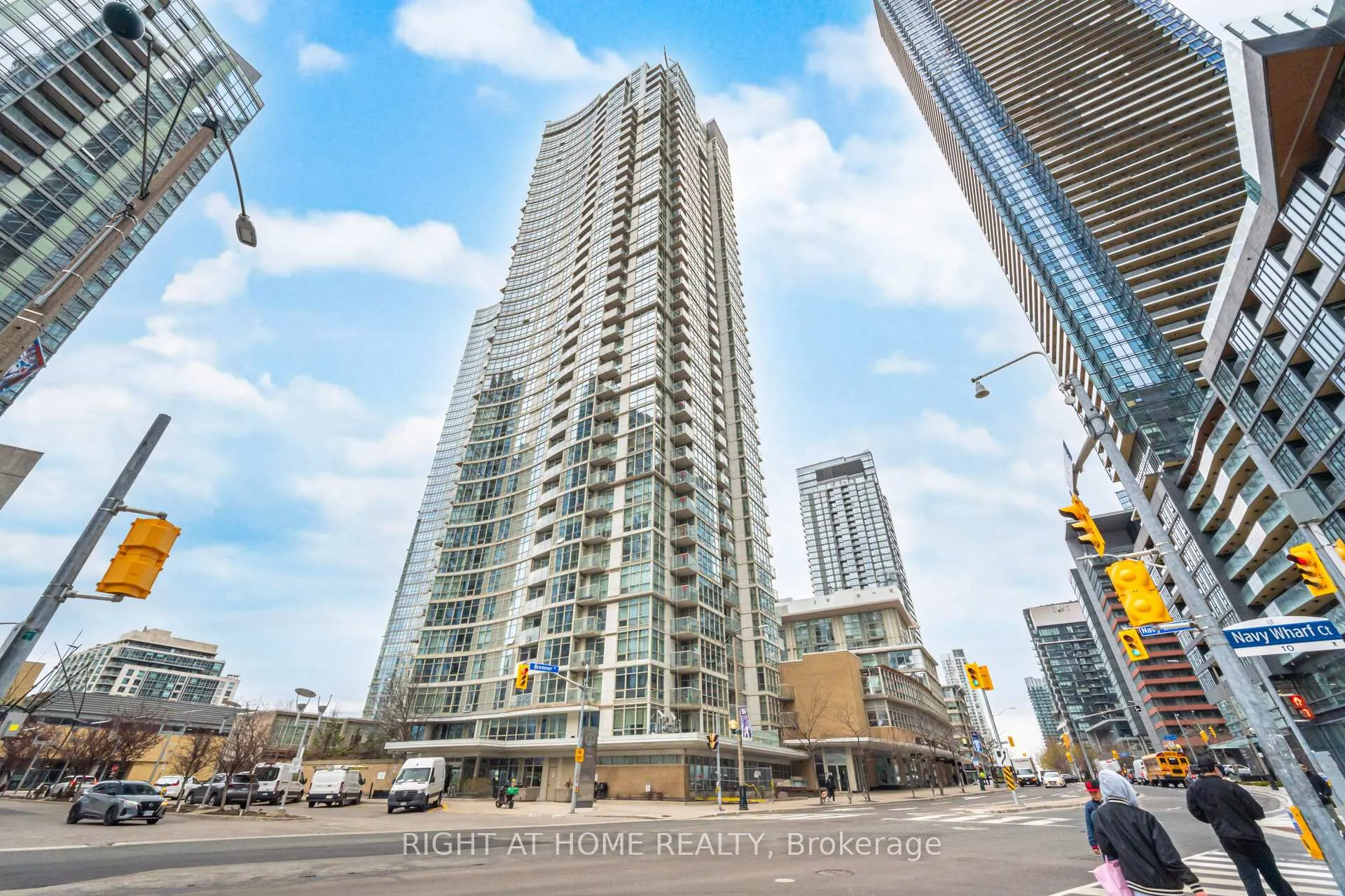 Photo of Unit 2107, 10 Navy Warf Court