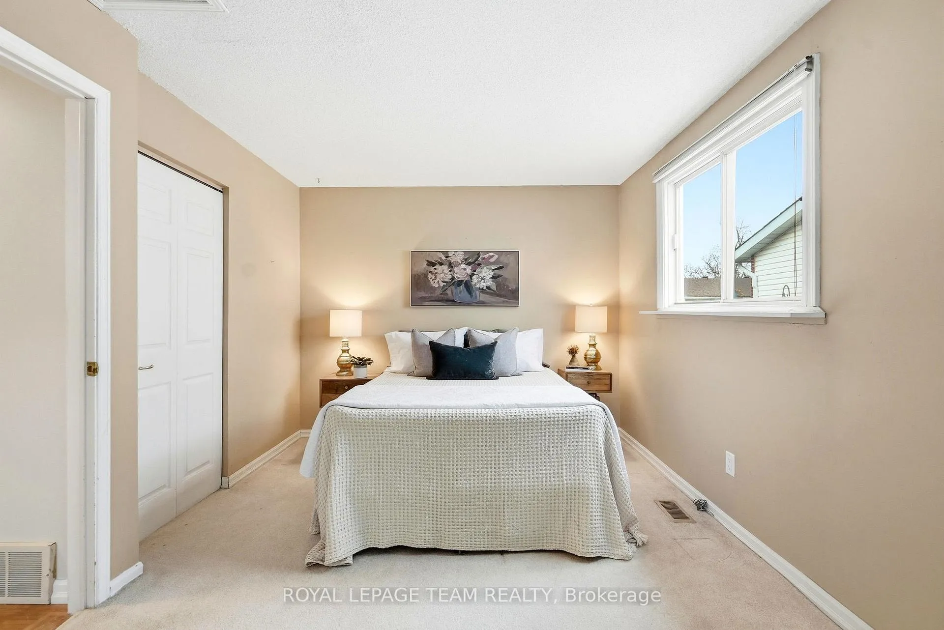 Photo 19 of 9 Shouldice Crescent, Ottawa, Kanata - Glencairn/Hazeldean — HOMEH