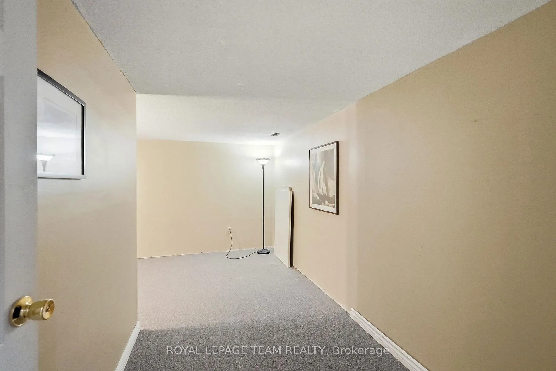 Photo 23 of 9 Shouldice Crescent, Ottawa, Kanata - Glencairn/Hazeldean — HOMEH