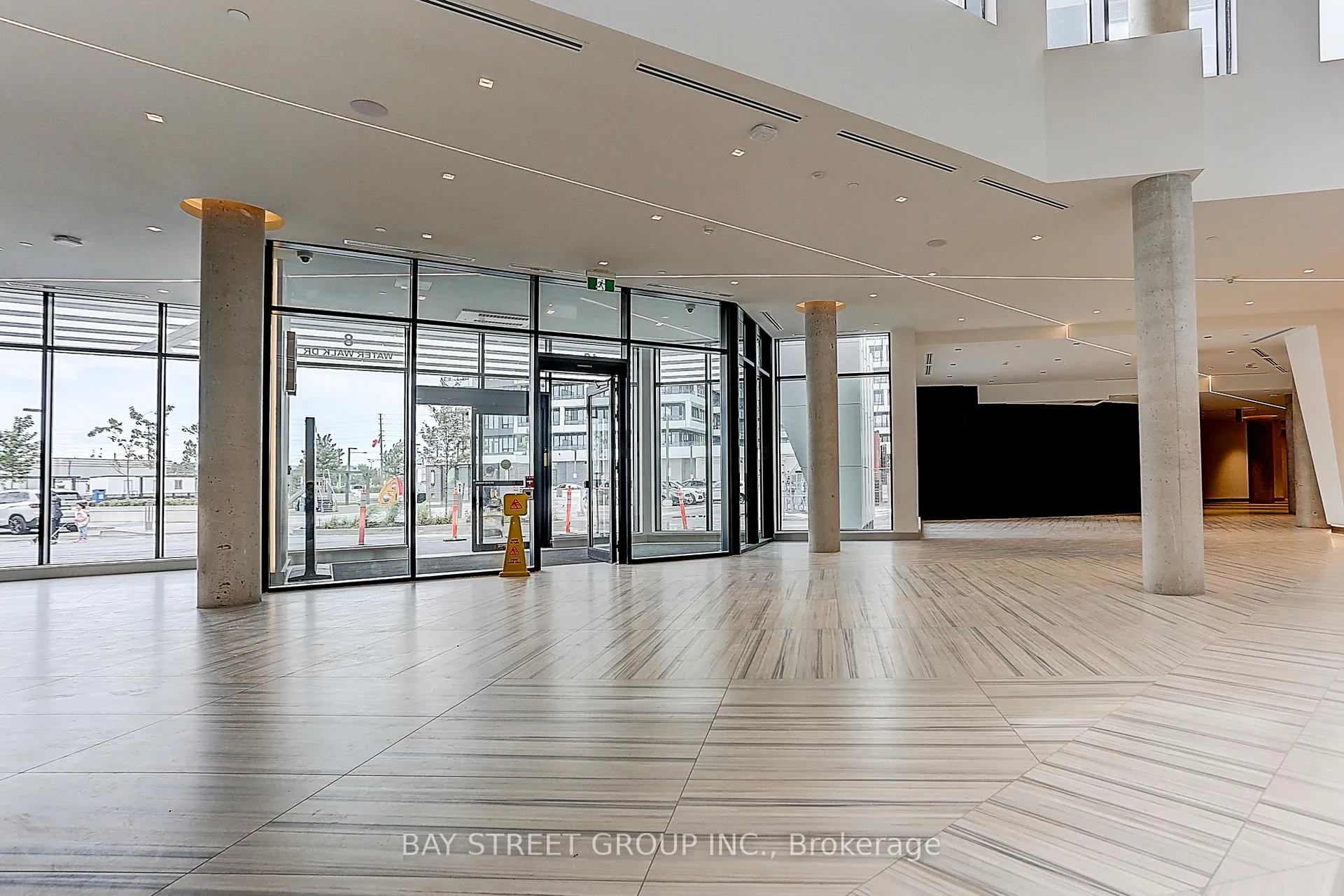 Photo 7 of Unit 105, 8 Water Walk, Markham, Unionville — HOMEH