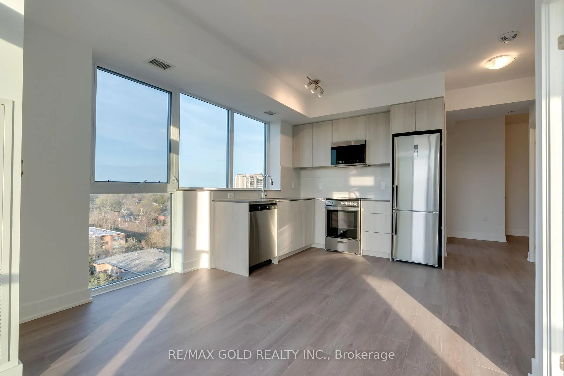 Photo 20 of Unit 803, 2088 James Street, Burlington, Brant — HOMEH