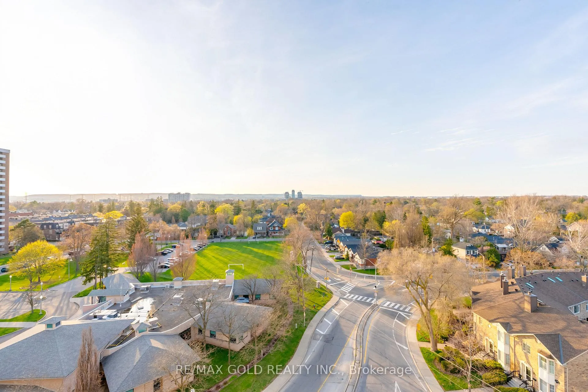 Photo 31 of Unit 803, 2088 James Street, Burlington, Brant — HOMEH