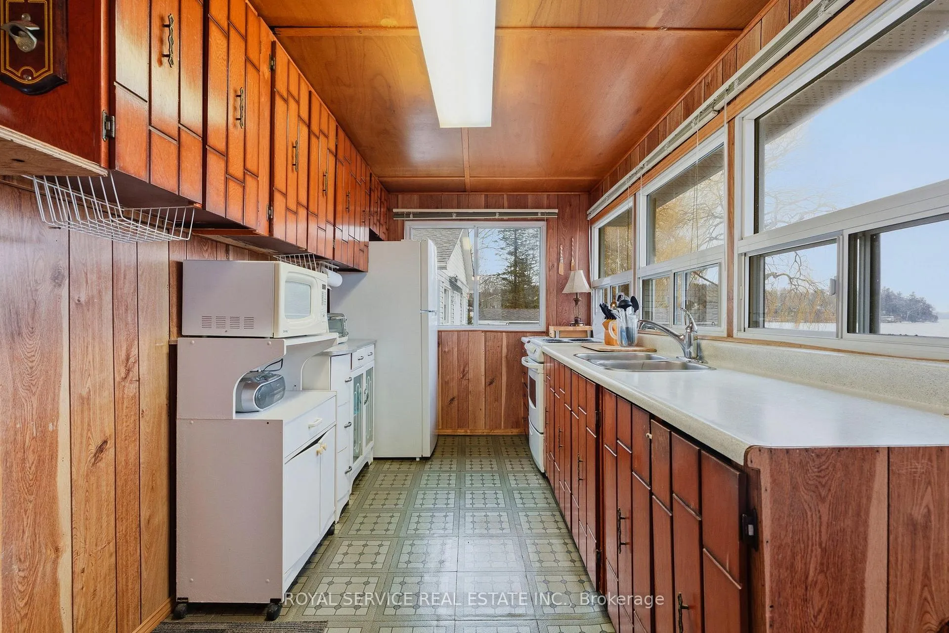 Photo 9 of Unit 200, 5139 Halstead Beach Road, Hamilton Township, Rural Hamilton — HOMEH