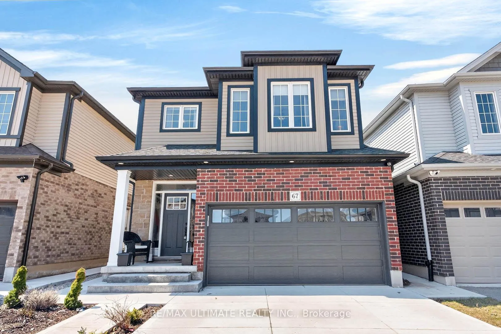Photo 1 of 67 Beauchamp Drive N, Cambridge — HOMEH