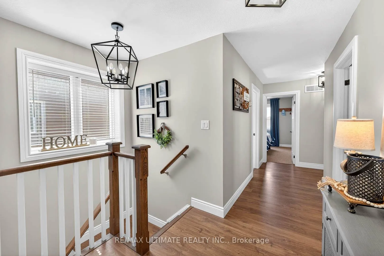 Photo 24 of 67 Beauchamp Drive N, Cambridge — HOMEH
