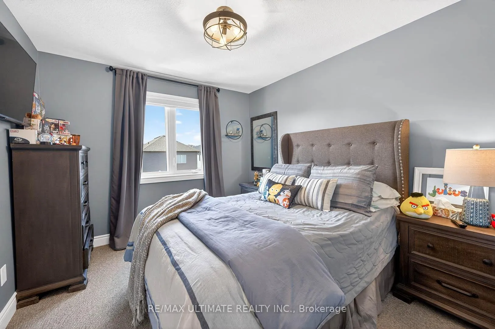 Photo 30 of 67 Beauchamp Drive N, Cambridge — HOMEH