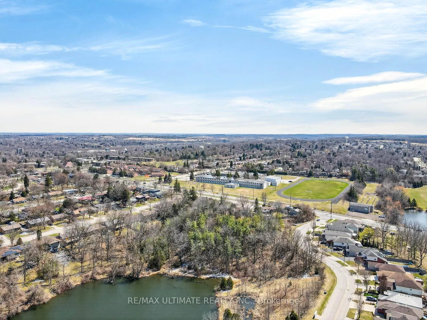 Photo 49 of 67 Beauchamp Drive N, Cambridge — HOMEH
