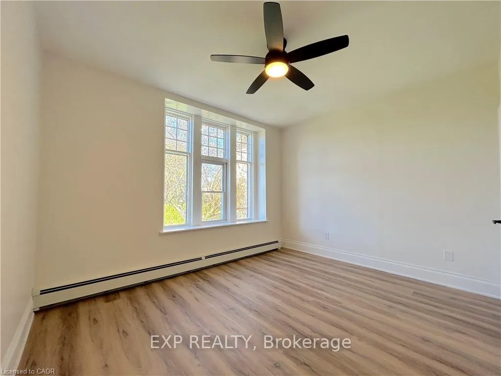 Photo 8 of Unit Upper, 526 Fifty Road, Hamilton, Stoney Creek — HOMEH