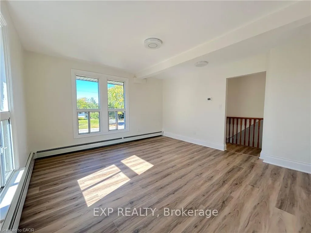 Photo 15 of Unit Upper, 526 Fifty Road, Hamilton, Stoney Creek — HOMEH