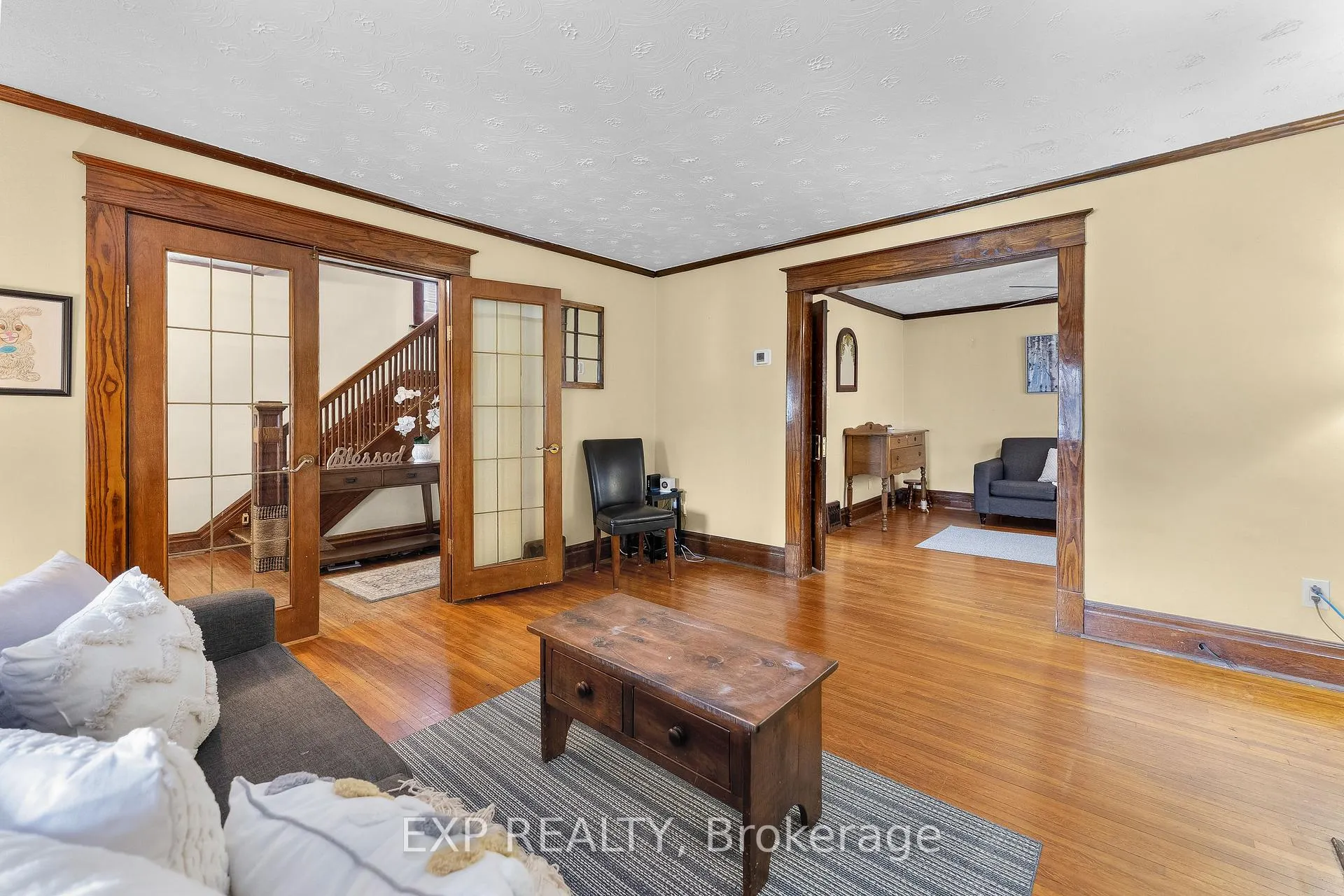 Photo 6 of 4725 Third Avenue, Niagara Falls, Cherrywood — HOMEH