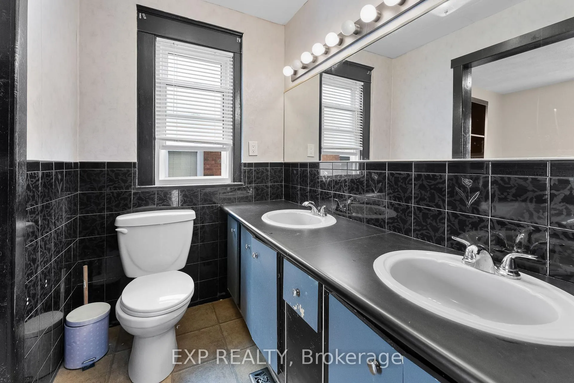 Photo 19 of 4725 Third Avenue, Niagara Falls, Cherrywood — HOMEH