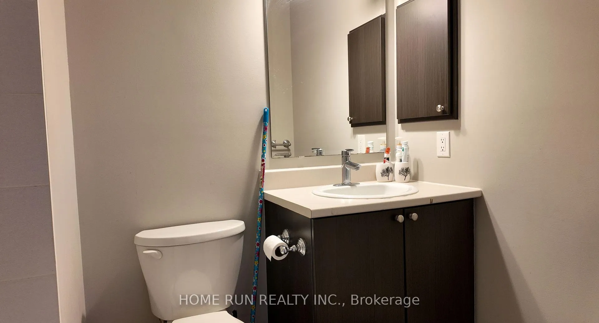 Photo 13 of 944 Fletcher Circle, Ottawa, Kanata - Kanata Lakes/Heritage Hills — HOMEH