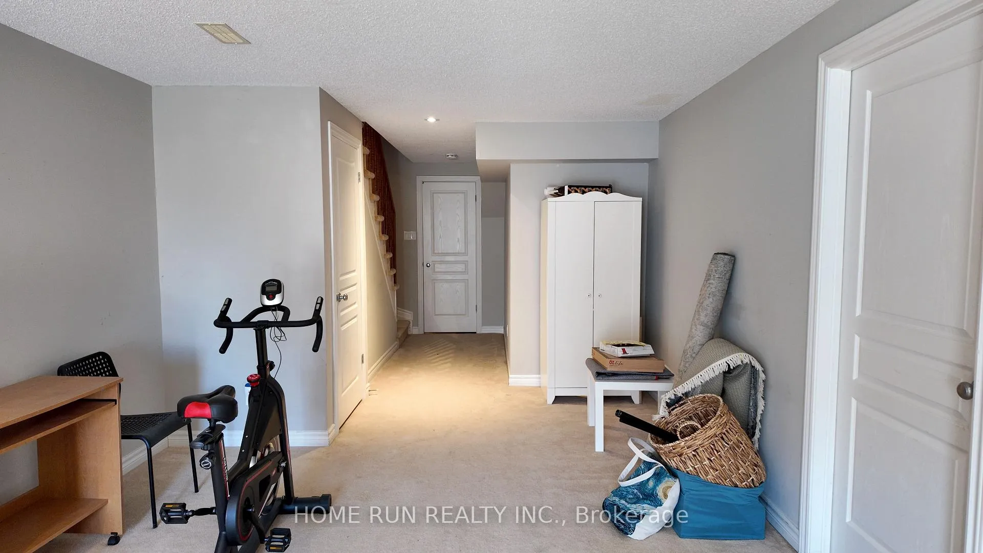 Photo 19 of 944 Fletcher Circle, Ottawa, Kanata - Kanata Lakes/Heritage Hills — HOMEH