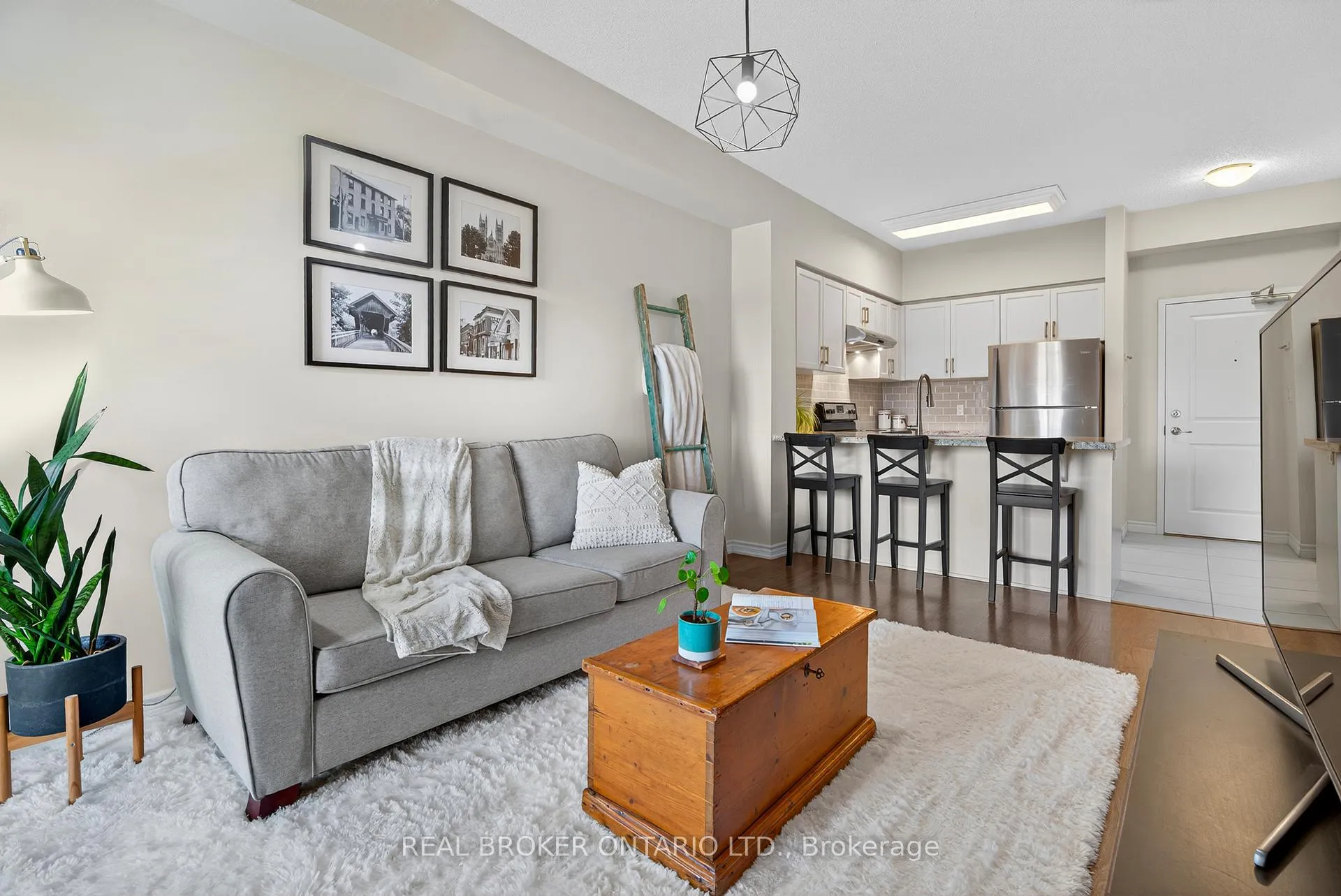 Photo 1 of Unit 403, 1083 Gordon Street, Guelph, Kortright West — HOMEH