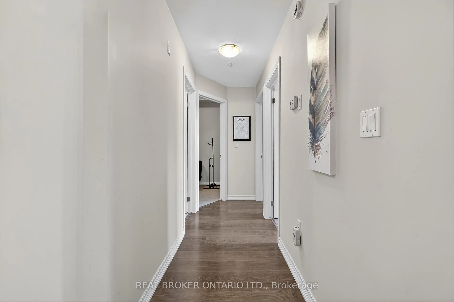 Photo 16 of Unit 403, 1083 Gordon Street, Guelph, Kortright West — HOMEH