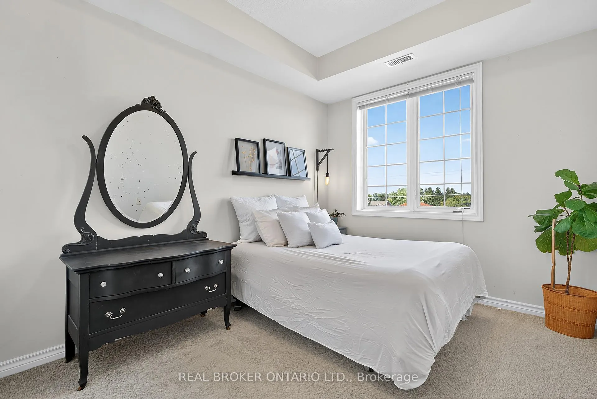 Photo 18 of Unit 403, 1083 Gordon Street, Guelph, Kortright West — HOMEH
