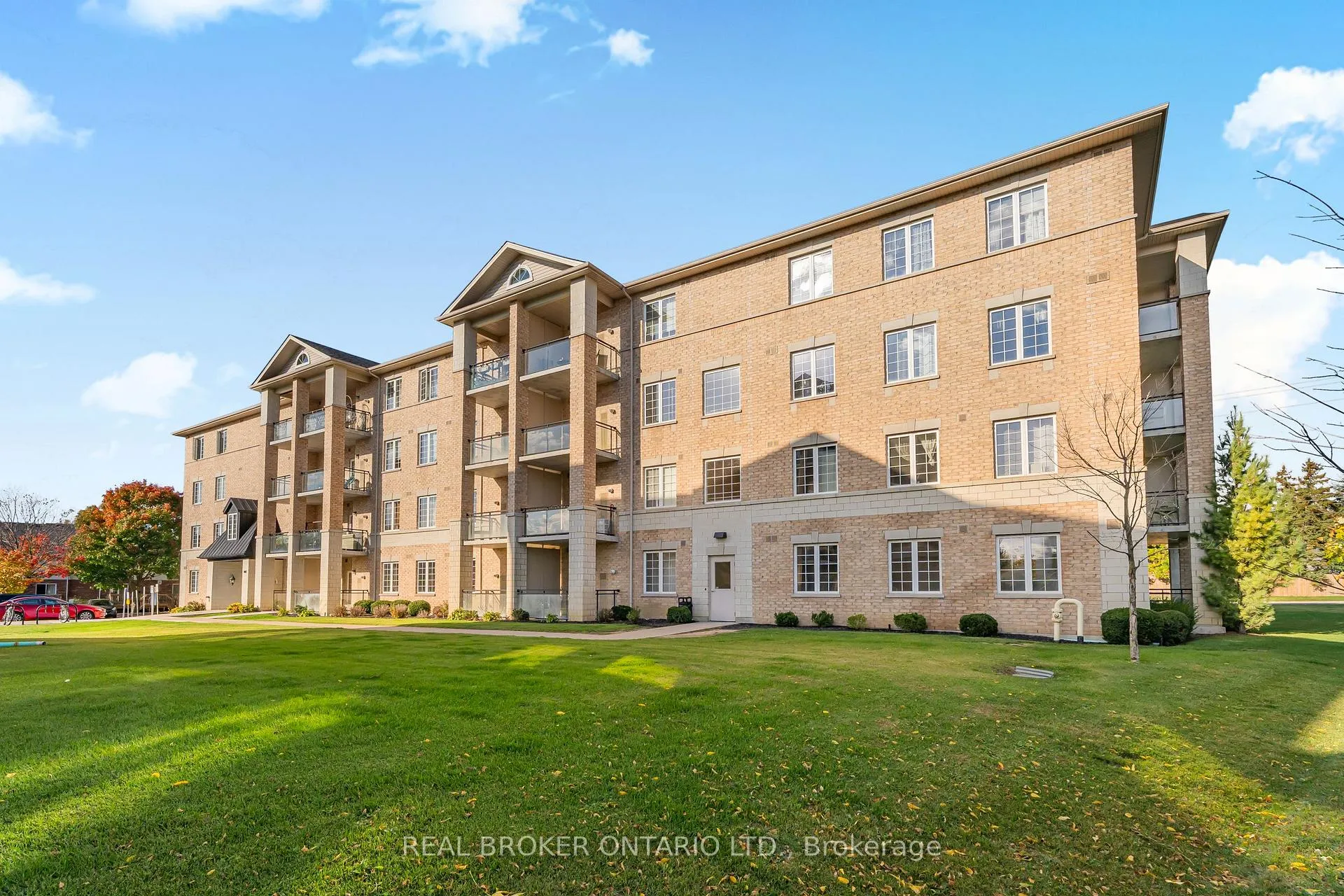 Photo 23 of Unit 403, 1083 Gordon Street, Guelph, Kortright West — HOMEH