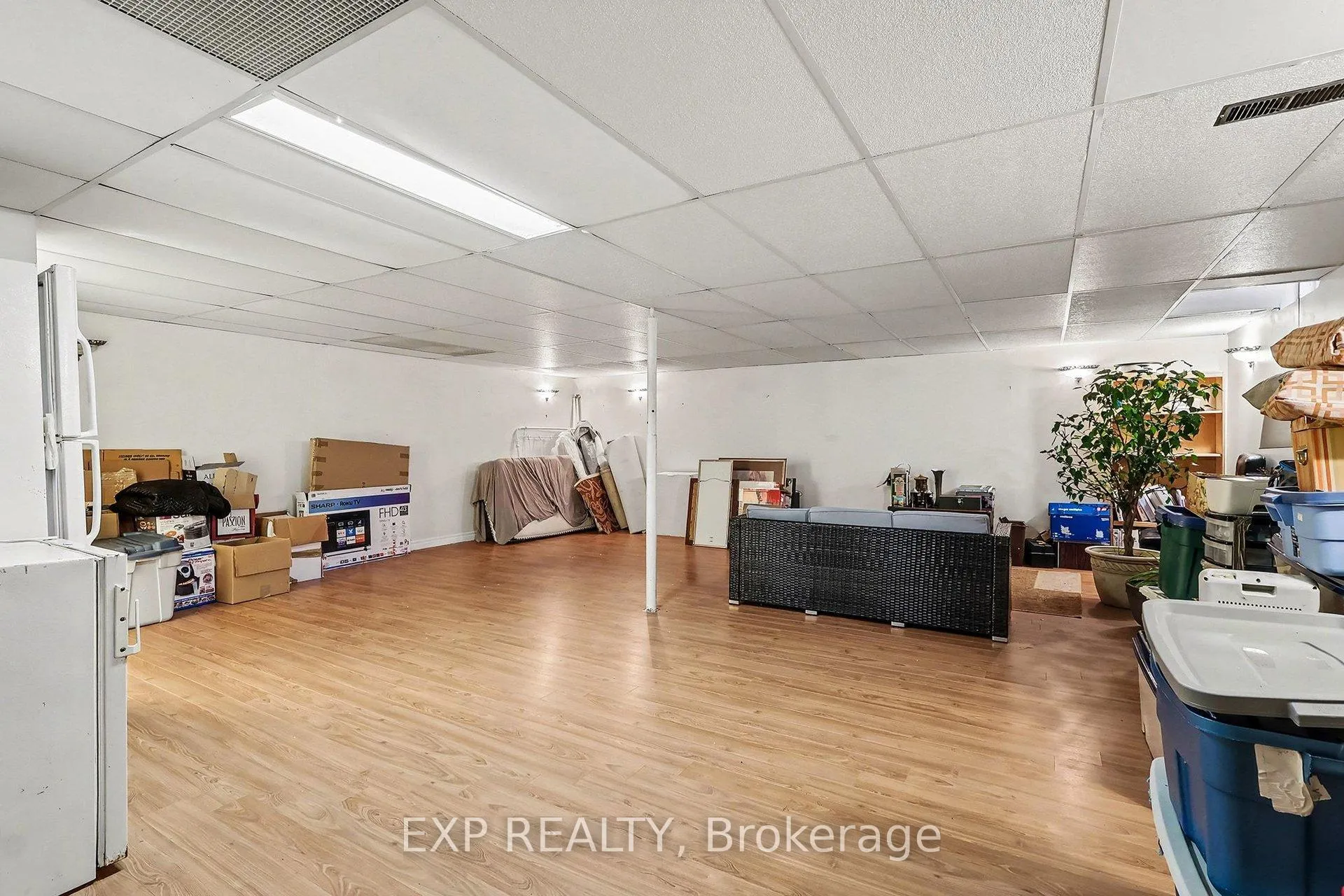 Photo 15 of 15 Wedgewood Crescent, Ottawa, Blackburn Hamlet — HOMEH
